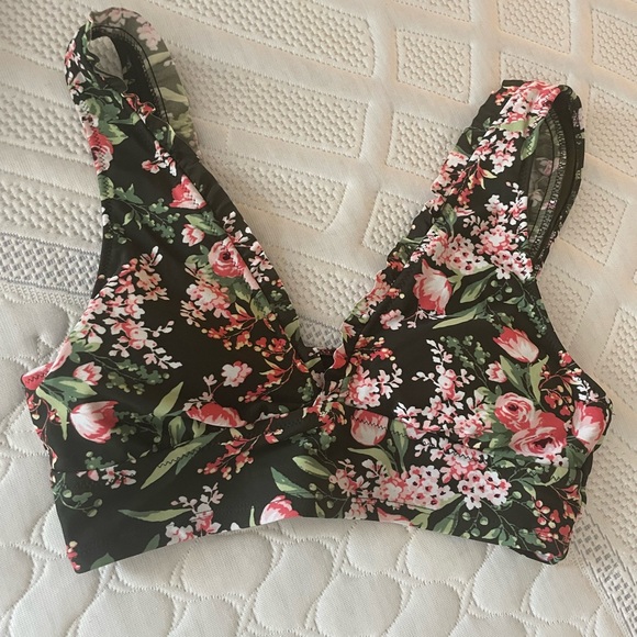 Floral bikini - Picture 2 of 6